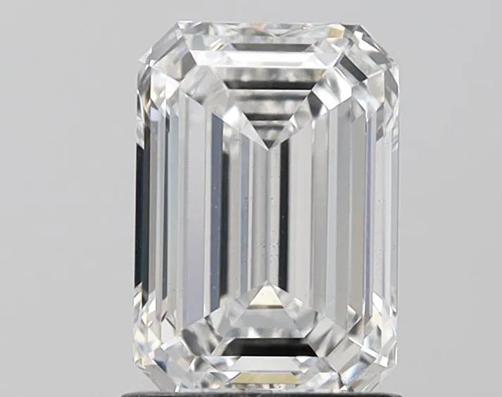 1.50ct Emerald Lab Grown Diamond (Colour E, Clarity VS1, IGI Certified)
