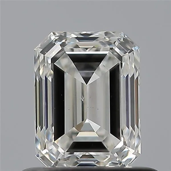 0.72ct Emerald Natural Diamond (Colour E, Clarity SI1, GIA Certified)