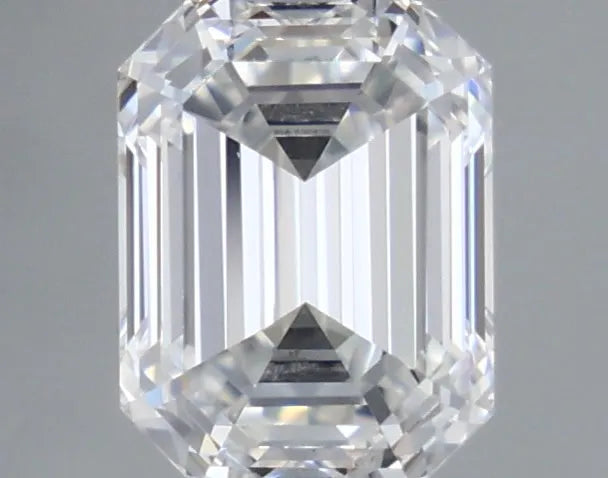 0.70ct Emerald Natural Diamond (Colour E, Clarity VVS2, GIA Certified)